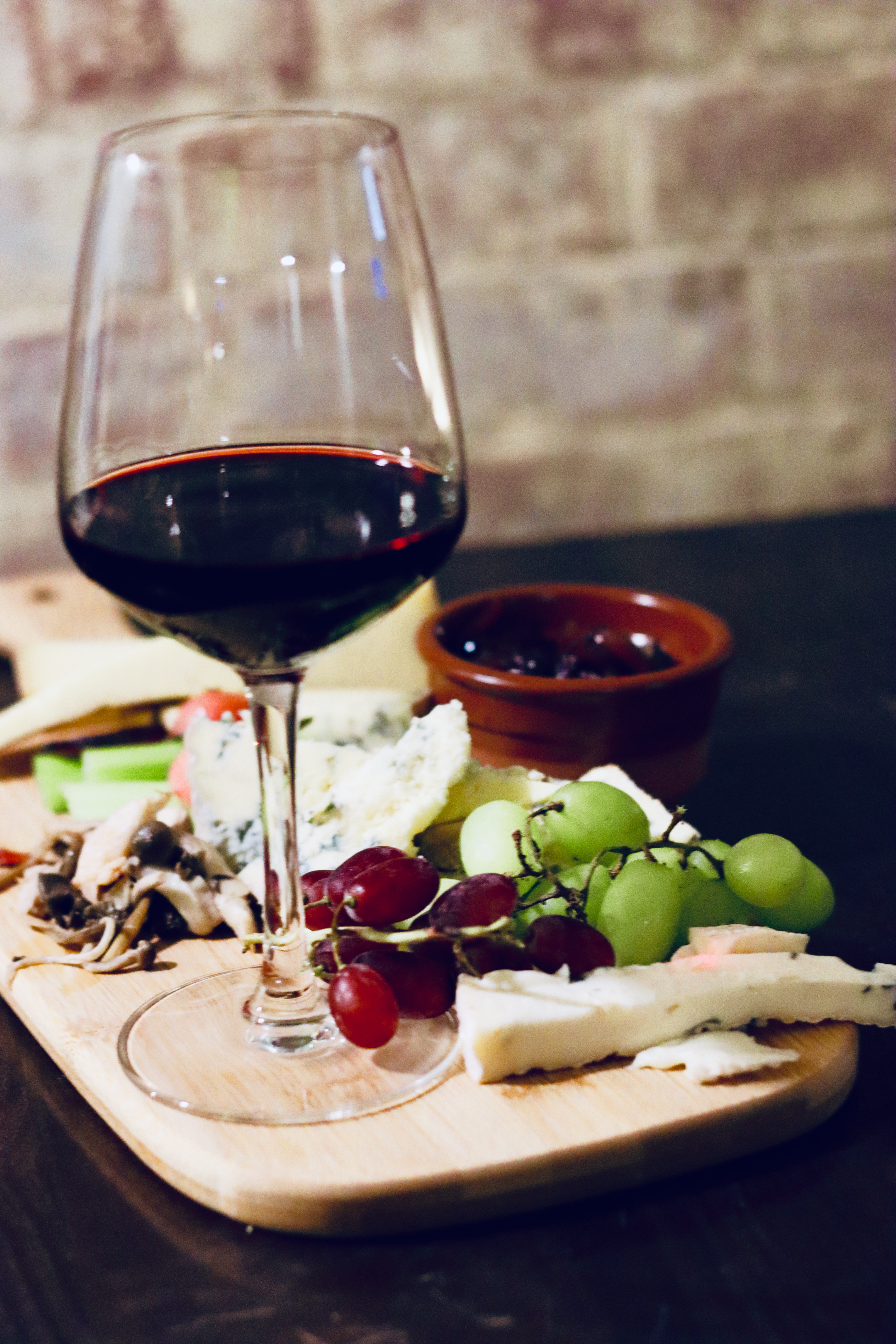 Cheese and wine resturant - Henley-On-Thames